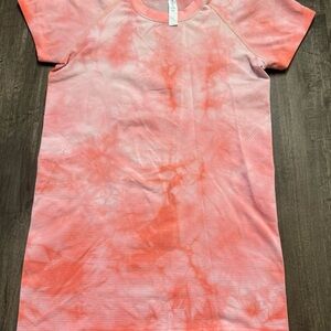 Lululemon Swifty Tech Shirt-sleeve Pink and Orange Tie-Dye top!!